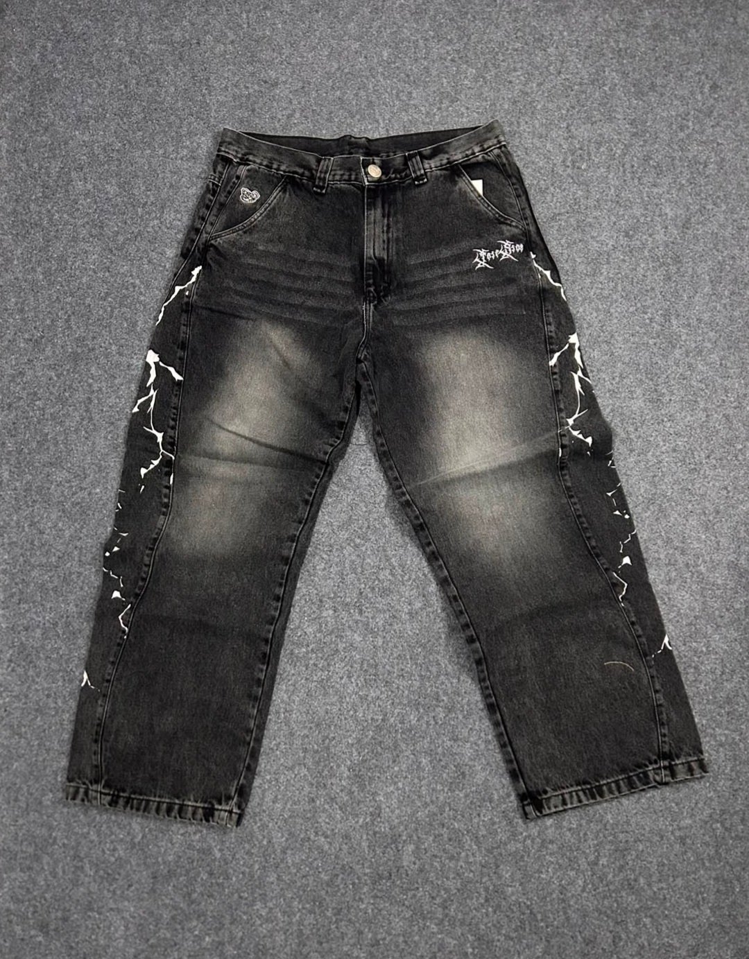 Calça Jeans Baggy Preta com Estampa Lateral - Imagem 3